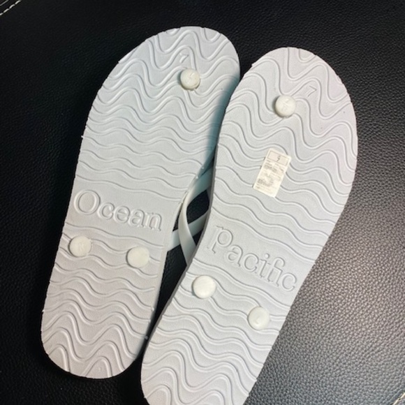 OP Ocean Pacific Women’s Summer Flip Flops- NWT - Picture 3 of 3